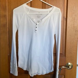 American eagle long sleeve shirt